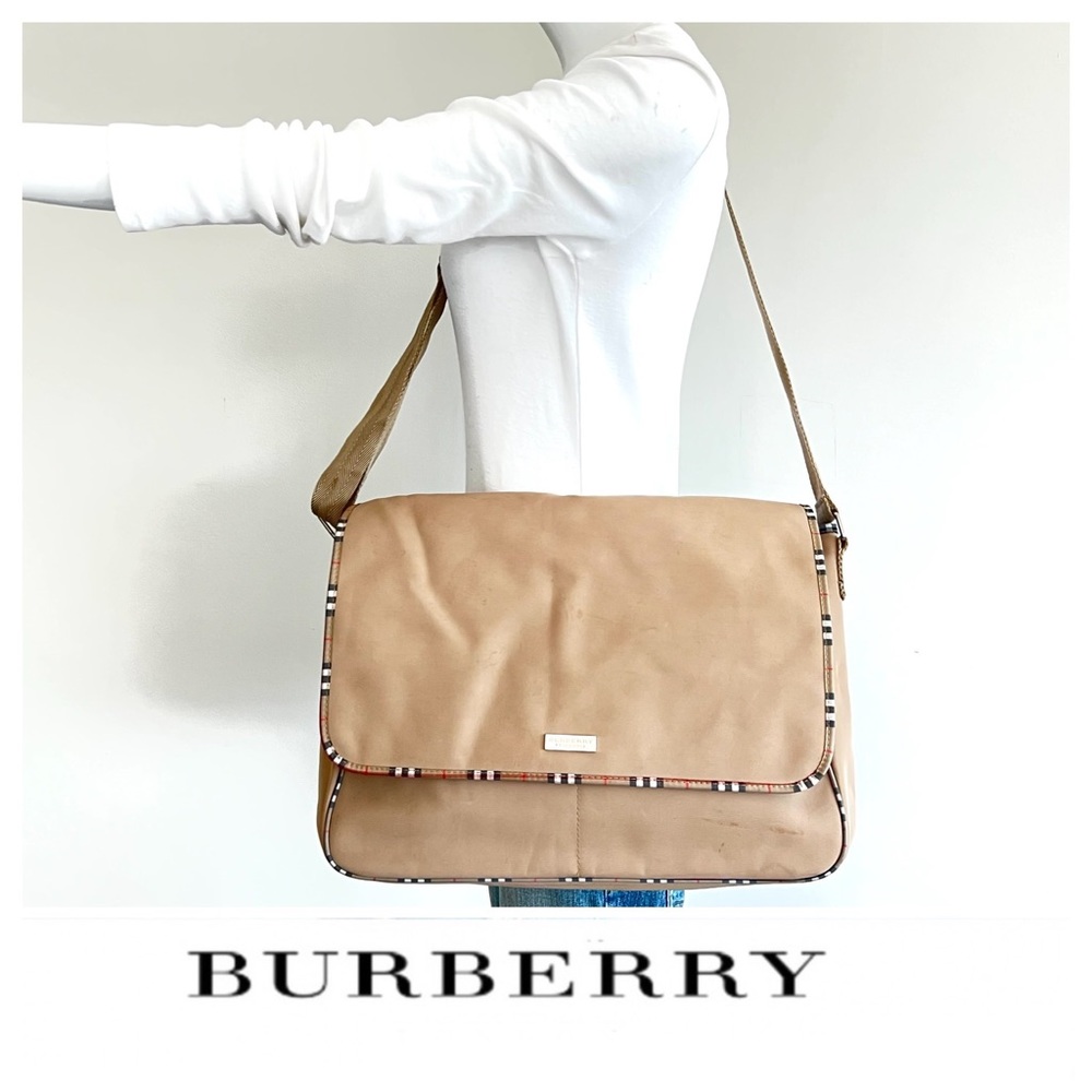 BURBERRY VIP Fragrance Tan Nylon Large Unisex Messenger Travel Crossbody Bag